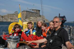 Dalarö skans family sailing tour